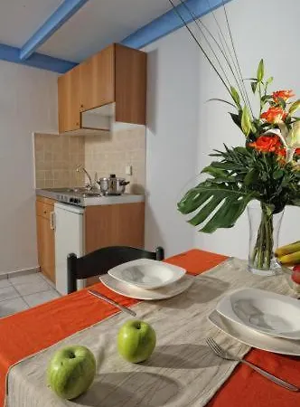 Filia Aparthotel 3*